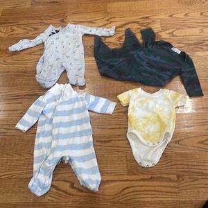 Bundle is a baby newborn good condition kids